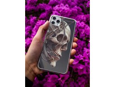 Coque Black skull en gel pour iPhone 15 pro max